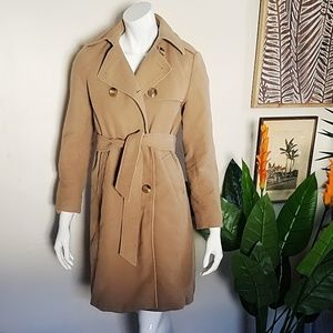 The Gap Trench Coat in Dark Khaki - Small